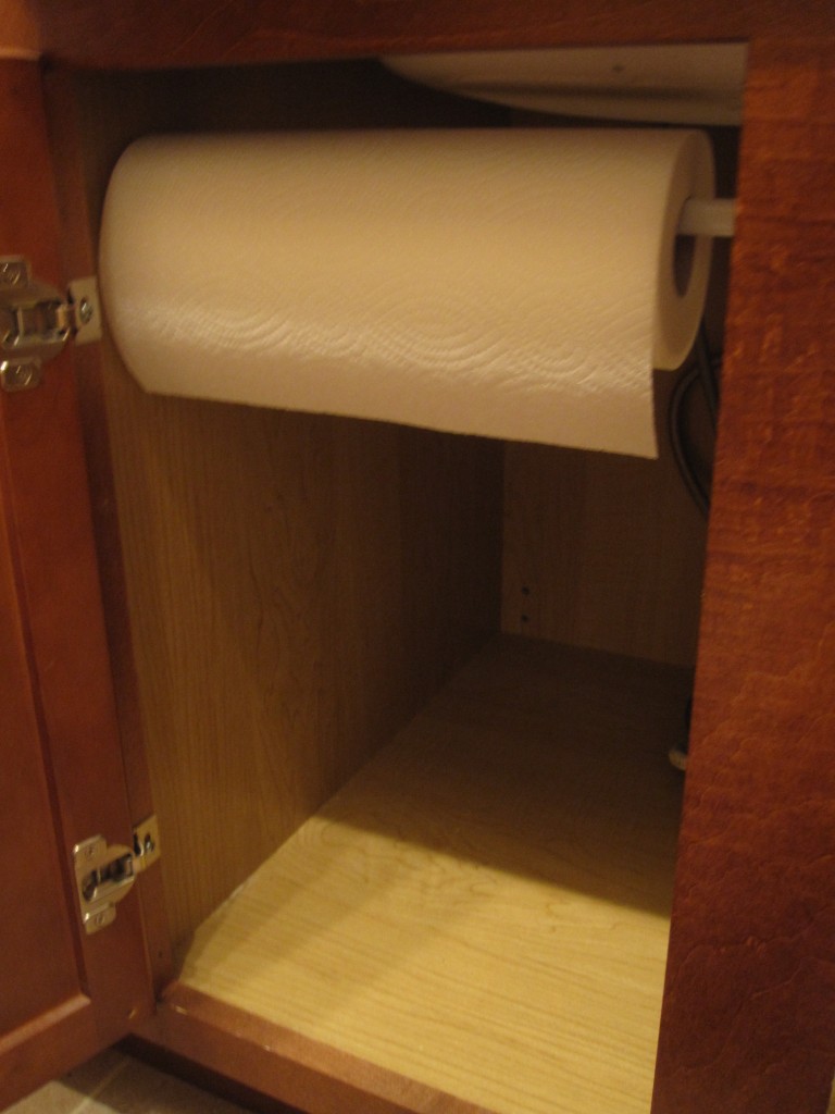 https://www.alejandra.tv/wp-content/uploads/2012/09/Paper-Towels-768x10241.jpg